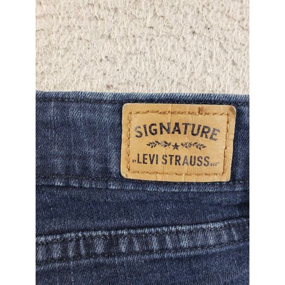 Levi's Jeans Women's 10 Blue Denim Mid Rise Bootcut Cotton Stretch 30x32 - Picture 11 of 15